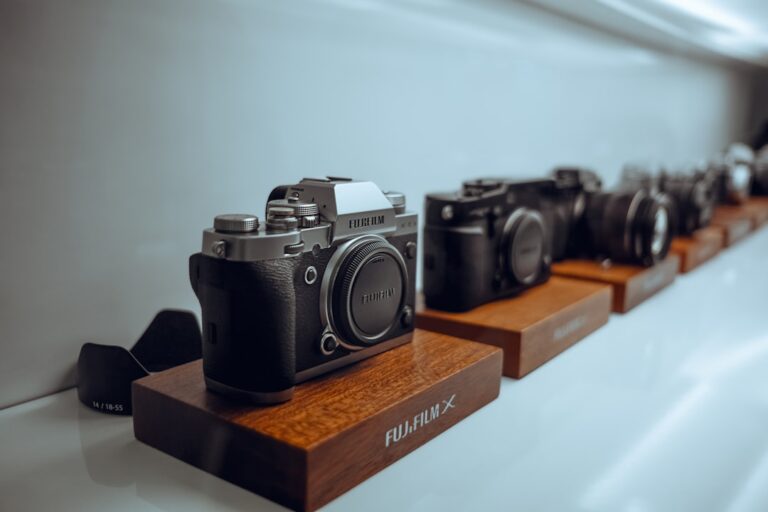 Why RevolutionaryFinds.com is Your Go-To Tech Store Today